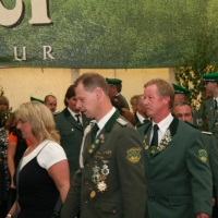 054_20100611_2067939554