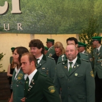 056_20100611_1892991864