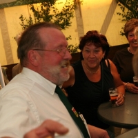 134_20100611_2052941346