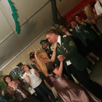 281_20100611_1838658701