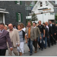 084_20100620_2001389126