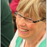 098_20100623_1868397800