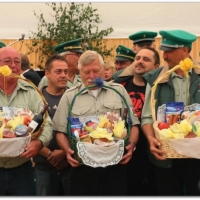 111_20100623_1771572385