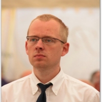 211_20100623_1983162684