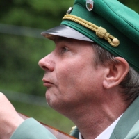 0598_20120610_1736791854