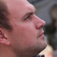 0638_20120610_2040762870