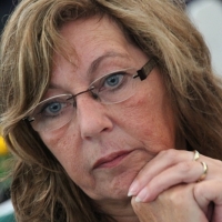 0757_20120619_1776410792