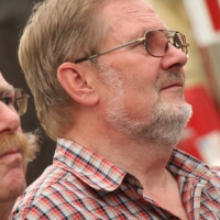 3033_20120621_1862121275